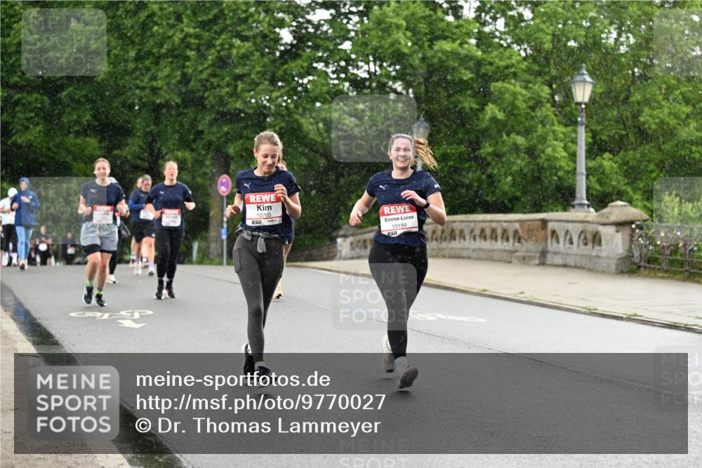 14.06.2026 - REWE Women's Run Dr. Thomas Lammeyer http://msf.ph/oto/9770027 14.06.2026 09:47:12 Laufen 10705, 10199, 57 meine-sportfotos.de