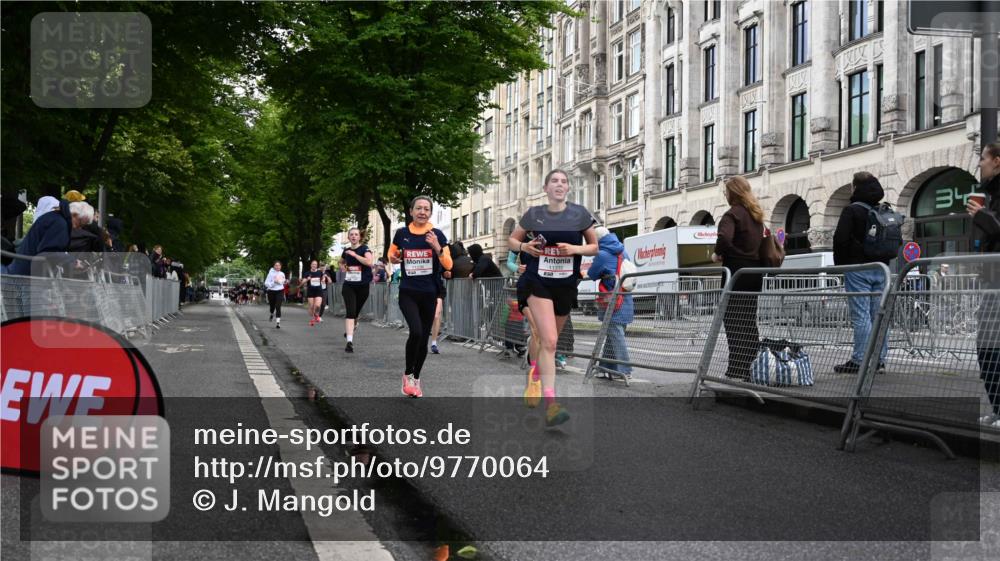 14.06.2026 - REWE Women's Run J. Mangold http://msf.ph/oto/9770064 14.06.2026 09:54:47 Ziel 10154, 10343, 10352, 10526, 11056, 11238, 11266, 11335 meine-sportfotos.de