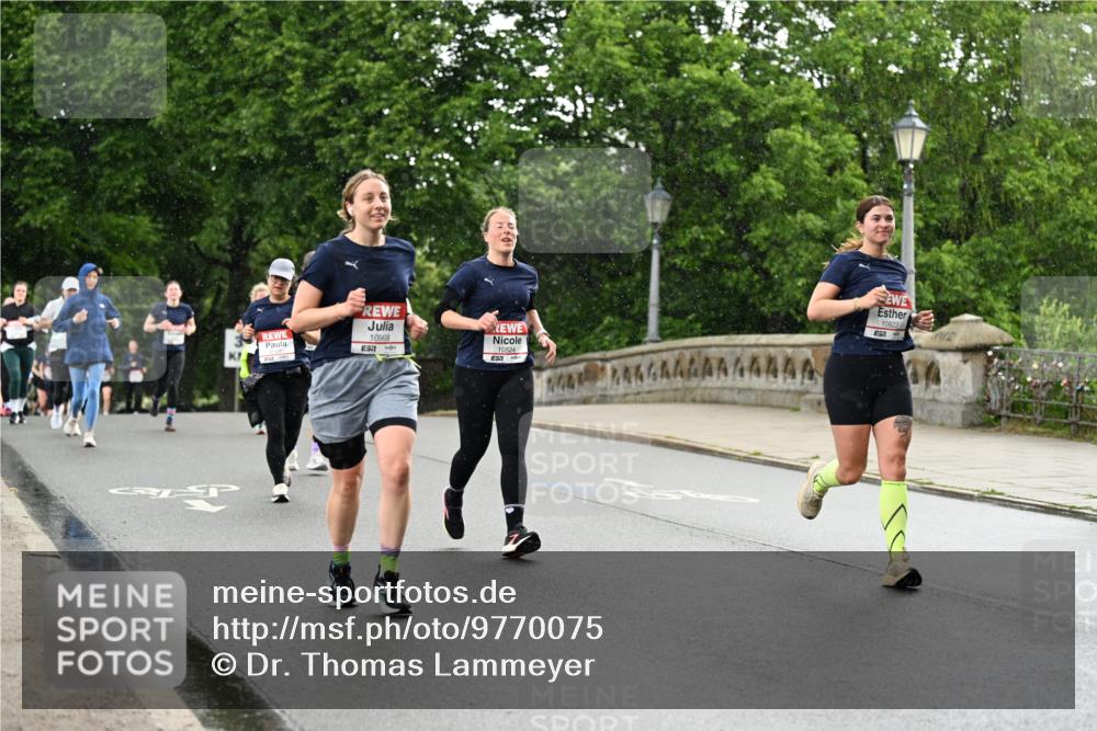 14.06.2026 - REWE Women's Run Dr. Thomas Lammeyer http://msf.ph/oto/9770075 14.06.2026 09:47:15 Laufen 57, 10968, 10524, 10822, 57 meine-sportfotos.de