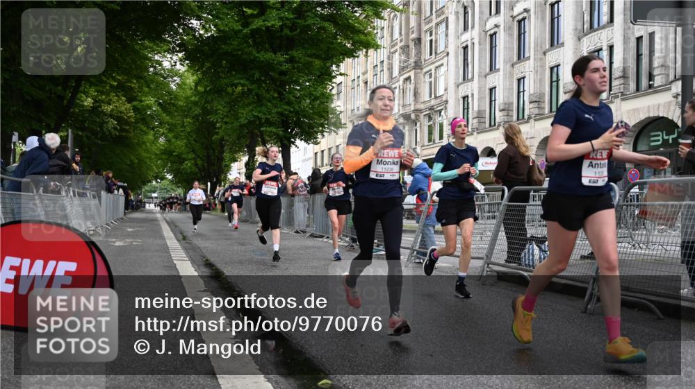 14.06.2026 - REWE Women's Run J. Mangold http://msf.ph/oto/9770076 14.06.2026 09:54:48 Ziel 10154, 10343, 10352, 10526, 11056, 11238, 11335 meine-sportfotos.de