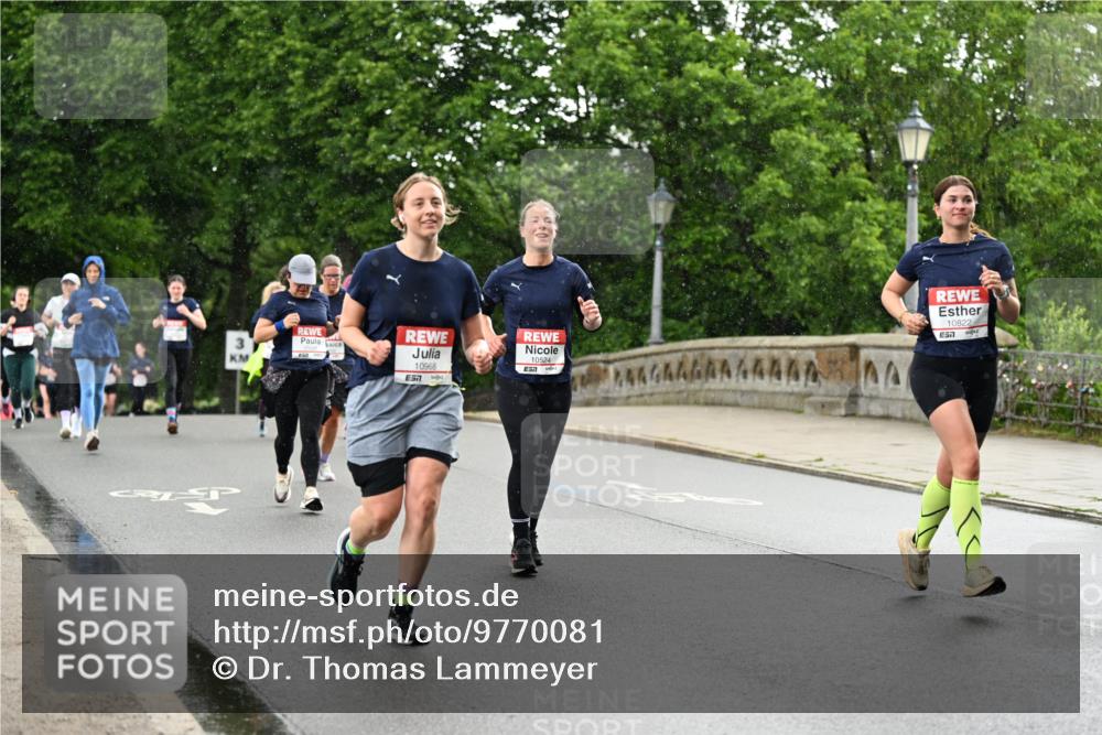 14.06.2026 - REWE Women's Run Dr. Thomas Lammeyer http://msf.ph/oto/9770081 14.06.2026 09:47:15 Laufen 10968, 10524, 10822, 57 meine-sportfotos.de