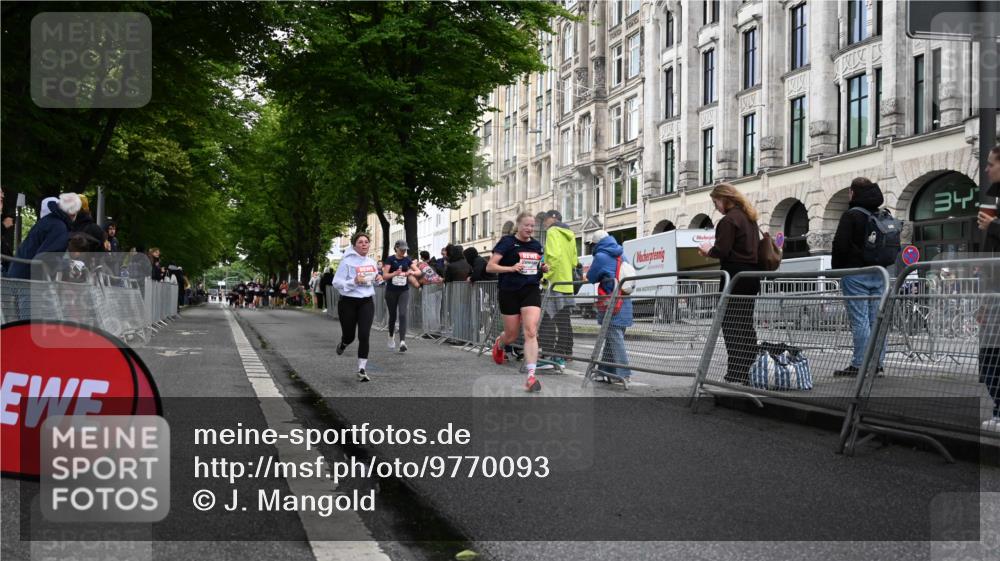14.06.2026 - REWE Women's Run J. Mangold http://msf.ph/oto/9770093 14.06.2026 09:54:51 Ziel 10154, 10343, 10352, 10526, 10997, 11056, 11238, 11335 meine-sportfotos.de