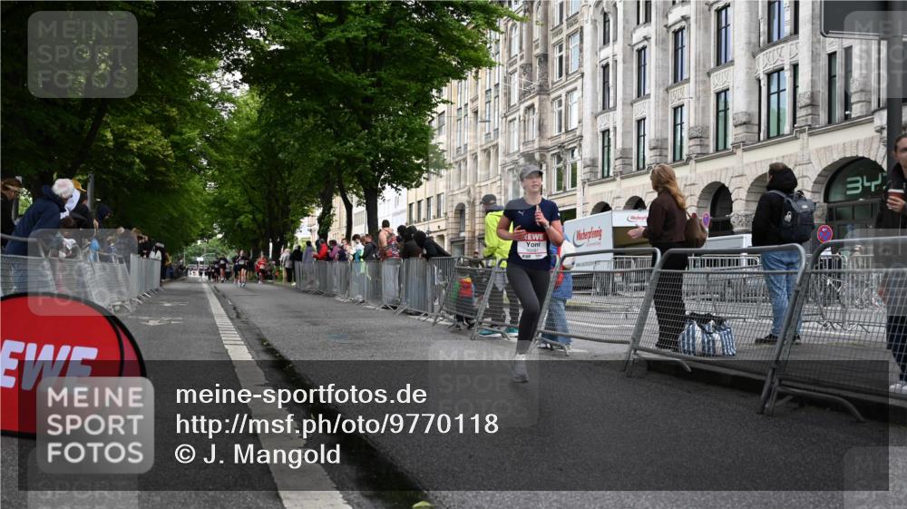 14.06.2026 - REWE Women's Run J. Mangold http://msf.ph/oto/9770118 14.06.2026 09:54:54 Ziel 10154, 10343, 10526, 10997 meine-sportfotos.de