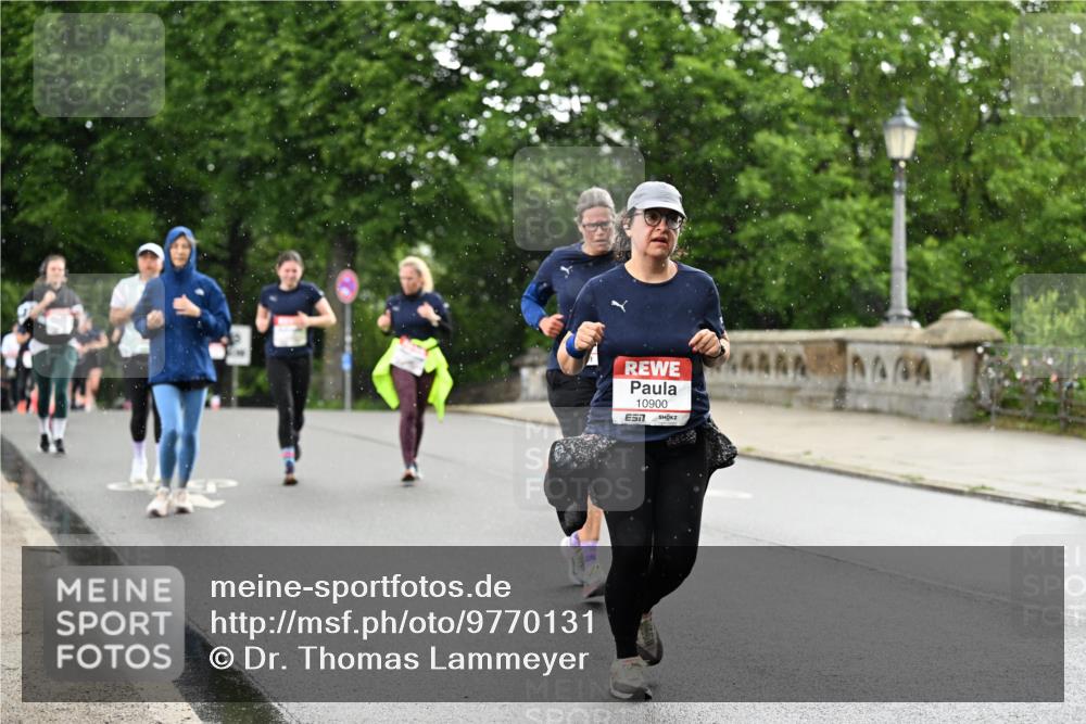 14.06.2026 - REWE Women's Run Dr. Thomas Lammeyer http://msf.ph/oto/9770131 14.06.2026 09:47:18 Laufen 10900 meine-sportfotos.de