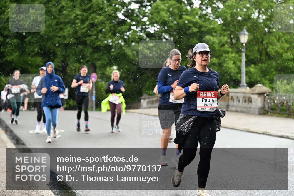 14.06.2026 - REWE Women's Run Dr. Thomas Lammeyer http://msf.ph/oto/9770137 14.06.2026 09:47:18 Laufen 10900, 7, 7444 meine-sportfotos.de