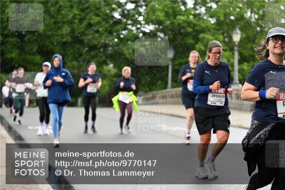 14.06.2026 - REWE Women's Run Dr. Thomas Lammeyer http://msf.ph/oto/9770147 14.06.2026 09:47:19 Laufen 11299 meine-sportfotos.de