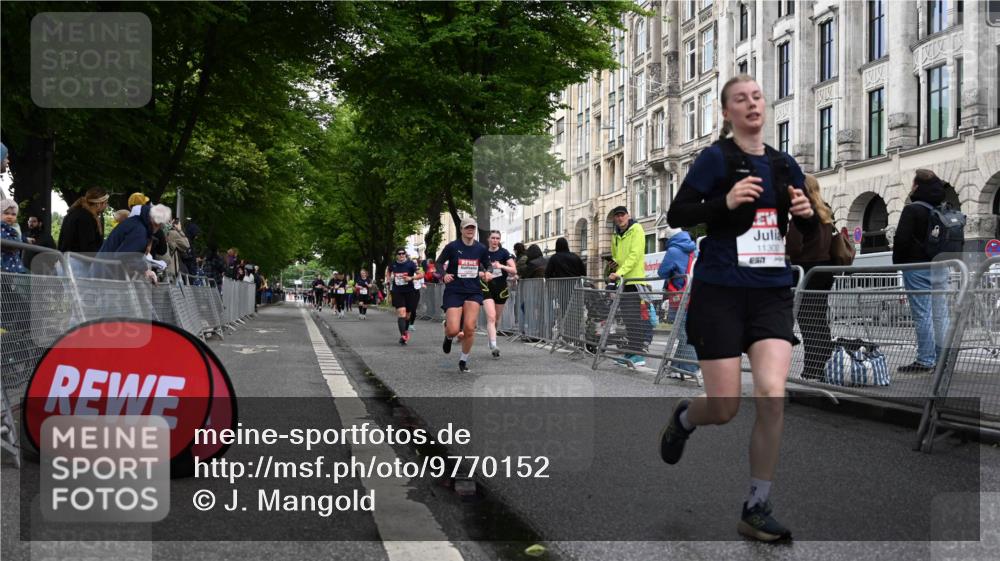 14.06.2026 - REWE Women's Run J. Mangold http://msf.ph/oto/9770152 14.06.2026 09:55:11 Ziel 10150, 10231, 10372, 10496, 10598, 10810, 11089, 11300 meine-sportfotos.de