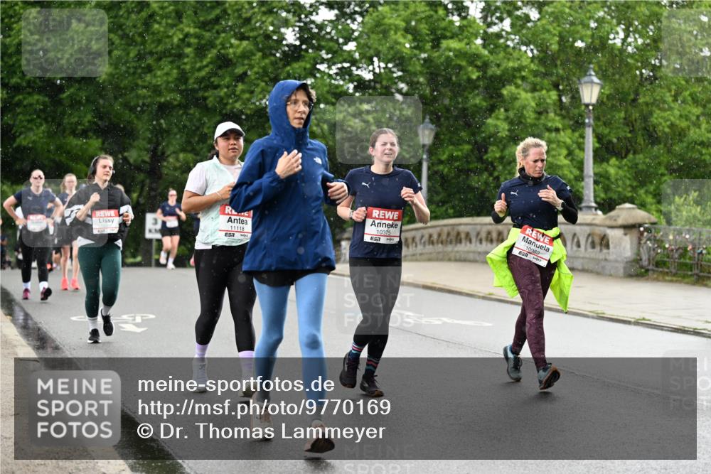 14.06.2026 - REWE Women's Run Dr. Thomas Lammeyer http://msf.ph/oto/9770169 14.06.2026 09:47:21 Laufen 430, 11118, 7, 10375, 10980, 1404 meine-sportfotos.de