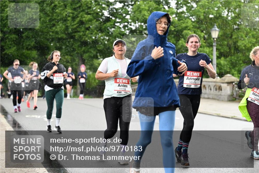 14.06.2026 - REWE Women's Run Dr. Thomas Lammeyer http://msf.ph/oto/9770183 14.06.2026 09:47:22 Laufen 11118, 57, 10375, 7, 1098 meine-sportfotos.de