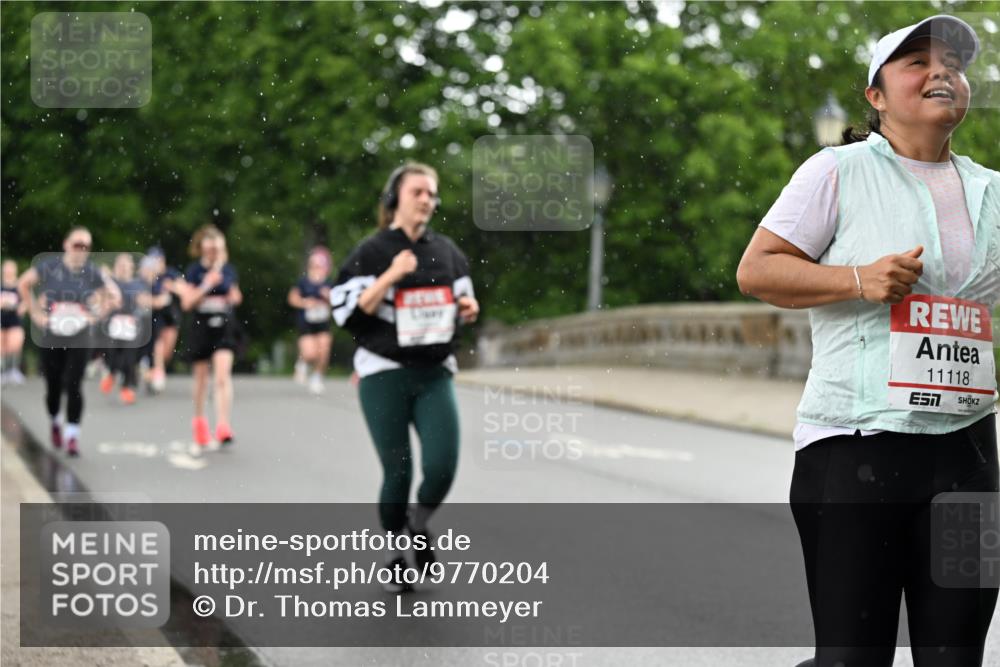 14.06.2026 - REWE Women's Run Dr. Thomas Lammeyer http://msf.ph/oto/9770204 14.06.2026 09:47:23 Laufen 11118 meine-sportfotos.de