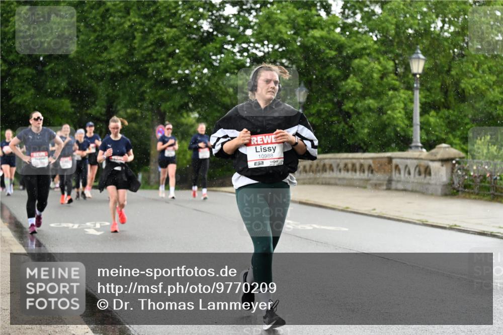14.06.2026 - REWE Women's Run Dr. Thomas Lammeyer http://msf.ph/oto/9770209 14.06.2026 09:47:24 Laufen 10988, 7 meine-sportfotos.de