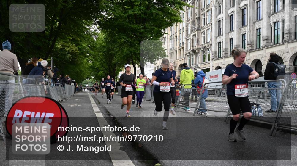 14.06.2026 - REWE Women's Run J. Mangold http://msf.ph/oto/9770210 14.06.2026 09:55:21 Ziel 10104, 10119, 10129, 10358, 10364, 10496, 10600, 10662, 10687, 10699, 10927, 11454 meine-sportfotos.de