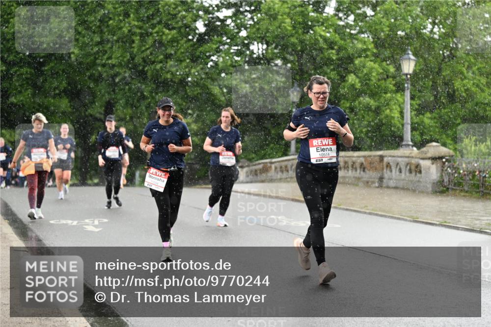 14.06.2026 - REWE Women's Run Dr. Thomas Lammeyer http://msf.ph/oto/9770244 14.06.2026 09:47:36 Laufen 10544, 57 meine-sportfotos.de