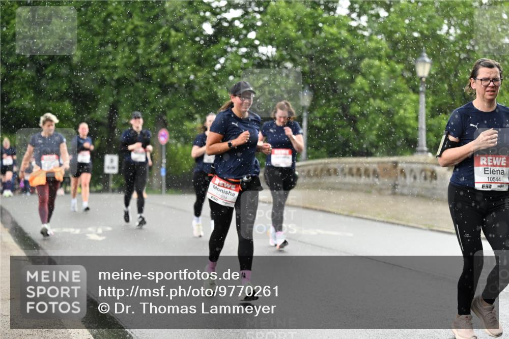 14.06.2026 - REWE Women's Run Dr. Thomas Lammeyer http://msf.ph/oto/9770261 14.06.2026 09:47:37 Laufen 11034, 10544 meine-sportfotos.de