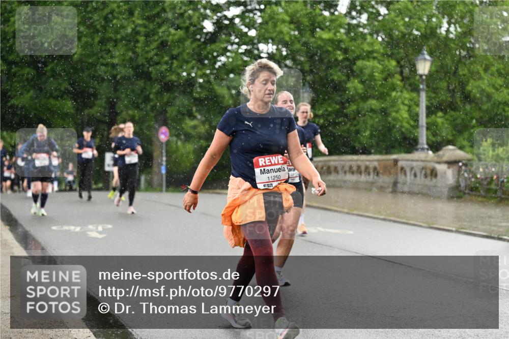 14.06.2026 - REWE Women's Run Dr. Thomas Lammeyer http://msf.ph/oto/9770297 14.06.2026 09:47:41 Laufen 11250, 7 meine-sportfotos.de
