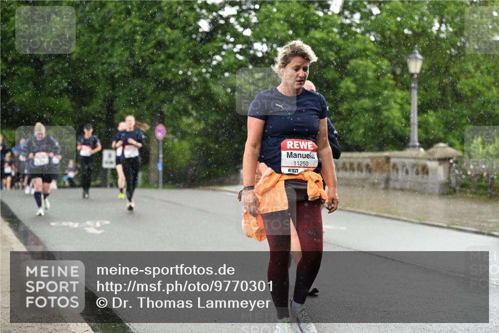 14.06.2026 - REWE Women's Run Dr. Thomas Lammeyer http://msf.ph/oto/9770301 14.06.2026 09:47:42 Laufen 11250, 14446 meine-sportfotos.de