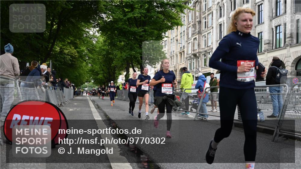 14.06.2026 - REWE Women's Run J. Mangold http://msf.ph/oto/9770302 14.06.2026 09:55:37 Ziel 10116, 10285, 10546, 10623, 10745, 10796, 10874, 10882, 11409 meine-sportfotos.de