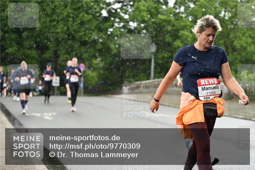 14.06.2026 - REWE Women's Run Dr. Thomas Lammeyer http://msf.ph/oto/9770309 14.06.2026 09:47:42 Laufen 11250 meine-sportfotos.de