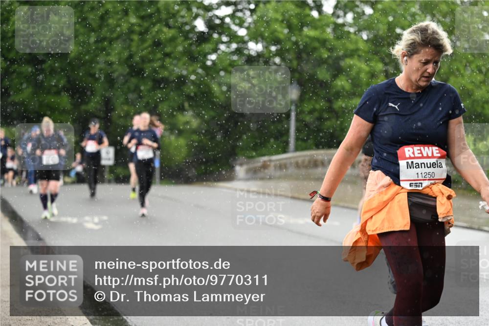 14.06.2026 - REWE Women's Run Dr. Thomas Lammeyer http://msf.ph/oto/9770311 14.06.2026 09:47:42 Laufen 11250 meine-sportfotos.de