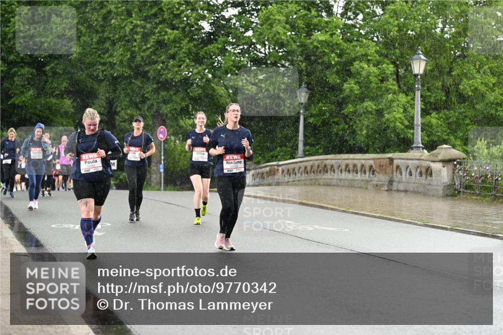14.06.2026 - REWE Women's Run Dr. Thomas Lammeyer http://msf.ph/oto/9770342 14.06.2026 09:47:44 Laufen 10761 meine-sportfotos.de