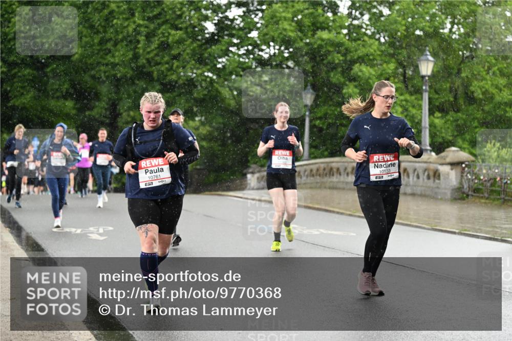 14.06.2026 - REWE Women's Run Dr. Thomas Lammeyer http://msf.ph/oto/9770368 14.06.2026 09:47:46 Laufen 10761, 10533, 4444 meine-sportfotos.de