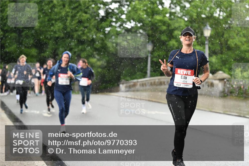 14.06.2026 - REWE Women's Run Dr. Thomas Lammeyer http://msf.ph/oto/9770393 14.06.2026 09:47:49 Laufen 10494, 7 meine-sportfotos.de
