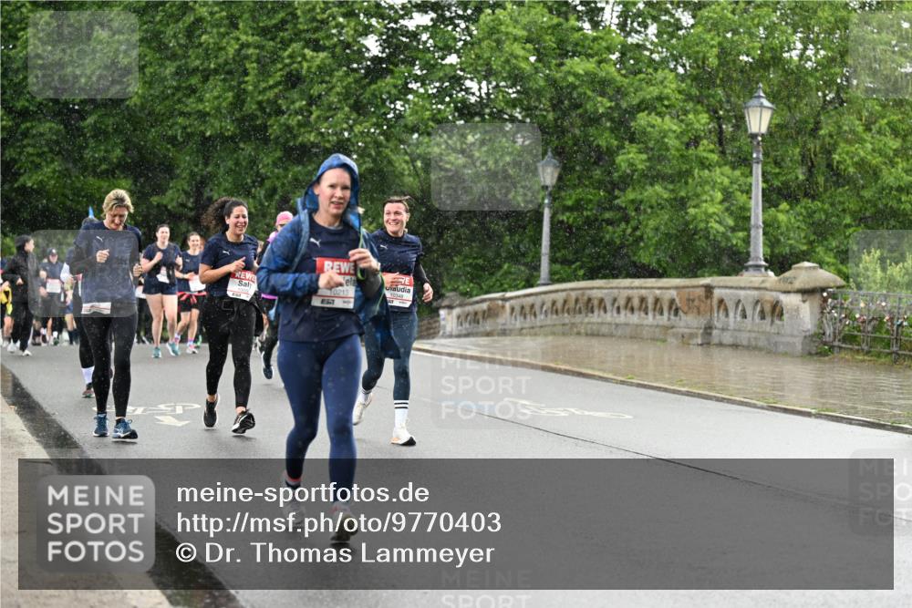 14.06.2026 - REWE Women's Run Dr. Thomas Lammeyer http://msf.ph/oto/9770403 14.06.2026 09:47:50 Laufen 10213, 57 meine-sportfotos.de