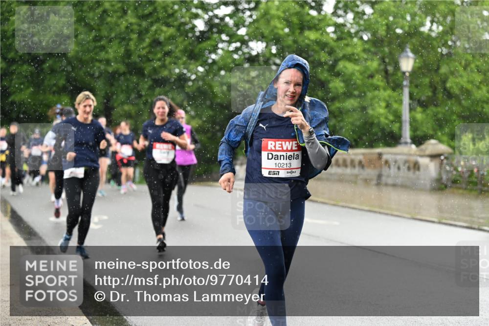 14.06.2026 - REWE Women's Run Dr. Thomas Lammeyer http://msf.ph/oto/9770414 14.06.2026 09:47:51 Laufen 10213 meine-sportfotos.de