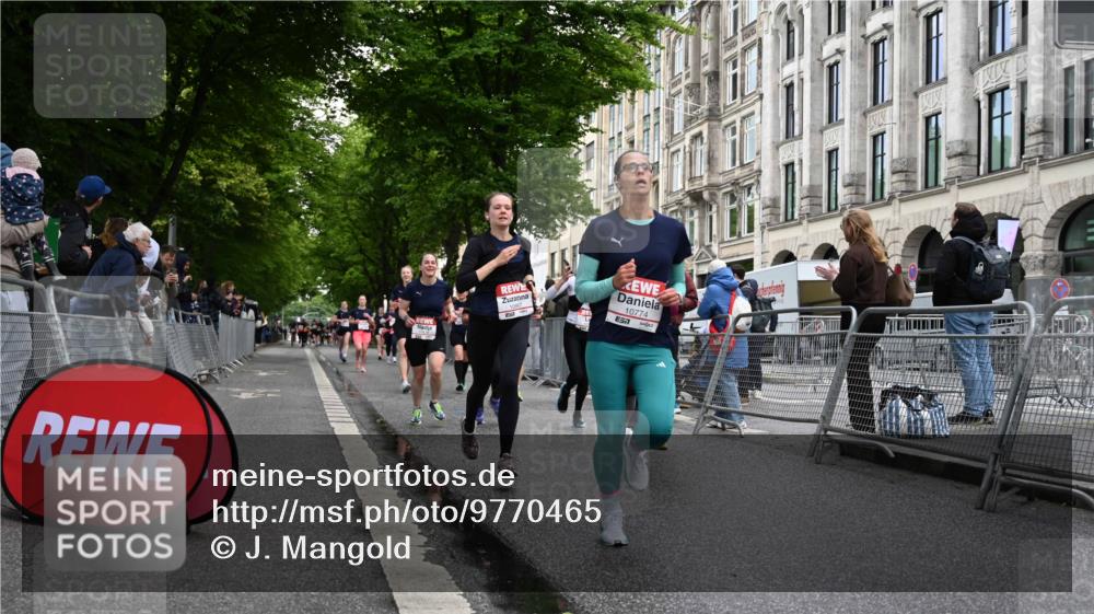 14.06.2026 - REWE Women's Run J. Mangold http://msf.ph/oto/9770465 14.06.2026 09:56:06 Ziel 10098, 10112, 10122, 10265, 10304, 10563, 10736, 10757, 10774, 10838, 10867, 10969, 11383, 11399, 11428, 11515, 11526 meine-sportfotos.de