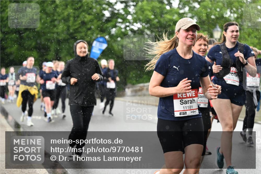 14.06.2026 - REWE Women's Run Dr. Thomas Lammeyer http://msf.ph/oto/9770481 14.06.2026 09:47:57 Laufen 11181, 10674, 7, 10675 meine-sportfotos.de