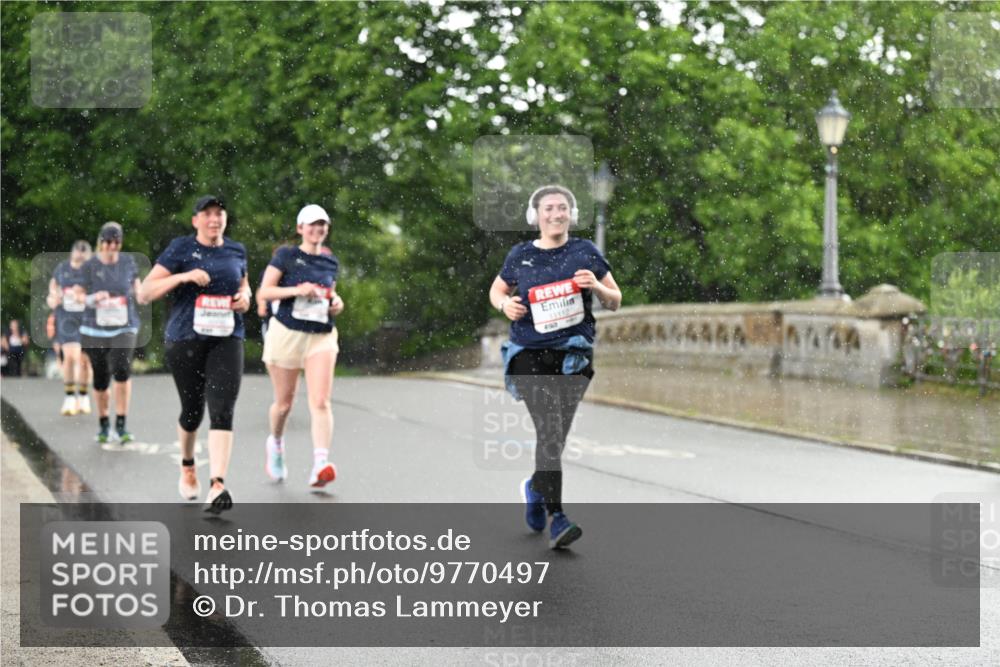 14.06.2026 - REWE Women's Run Dr. Thomas Lammeyer http://msf.ph/oto/9770497 14.06.2026 09:48:07 Laufen 11112 meine-sportfotos.de