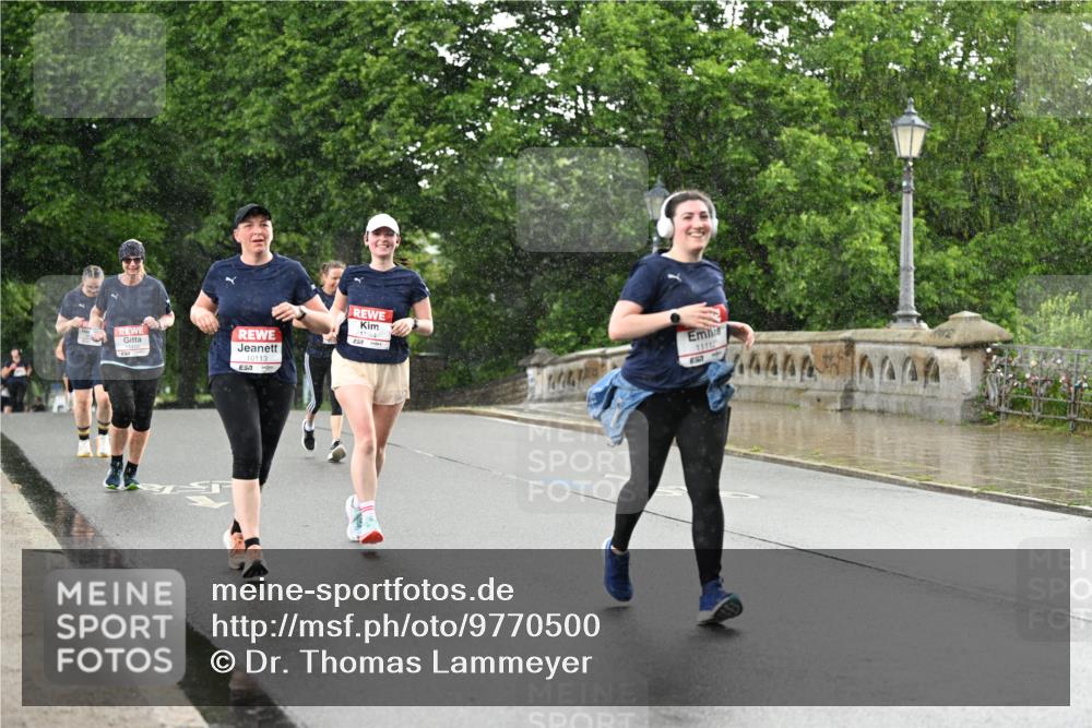 14.06.2026 - REWE Women's Run Dr. Thomas Lammeyer http://msf.ph/oto/9770500 14.06.2026 09:48:07 Laufen 11264, 10113, 57, 11112, 44444, 46 meine-sportfotos.de