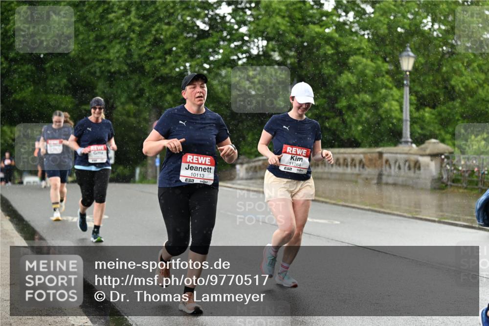14.06.2026 - REWE Women's Run Dr. Thomas Lammeyer http://msf.ph/oto/9770517 14.06.2026 09:48:08 Laufen 10113, 7, 11264 meine-sportfotos.de