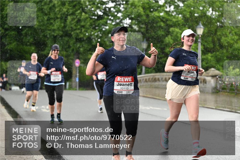 14.06.2026 - REWE Women's Run Dr. Thomas Lammeyer http://msf.ph/oto/9770522 14.06.2026 09:48:09 Laufen 10113, 11264, 7 meine-sportfotos.de