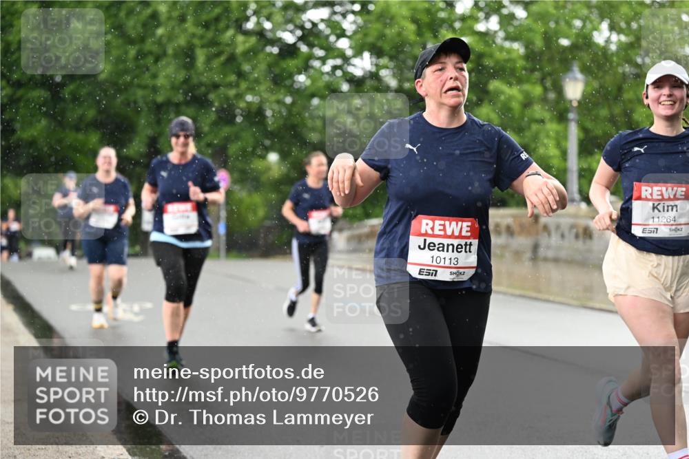 14.06.2026 - REWE Women's Run Dr. Thomas Lammeyer http://msf.ph/oto/9770526 14.06.2026 09:48:09 Laufen 10113, 11264 meine-sportfotos.de