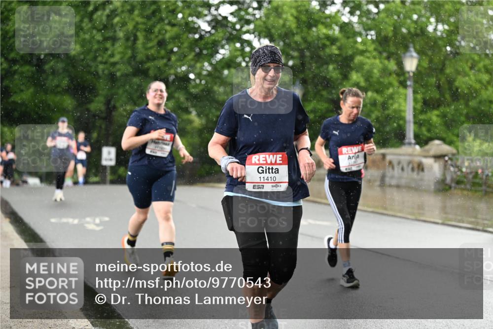 14.06.2026 - REWE Women's Run Dr. Thomas Lammeyer http://msf.ph/oto/9770543 14.06.2026 09:48:11 Laufen 11410, 7 meine-sportfotos.de