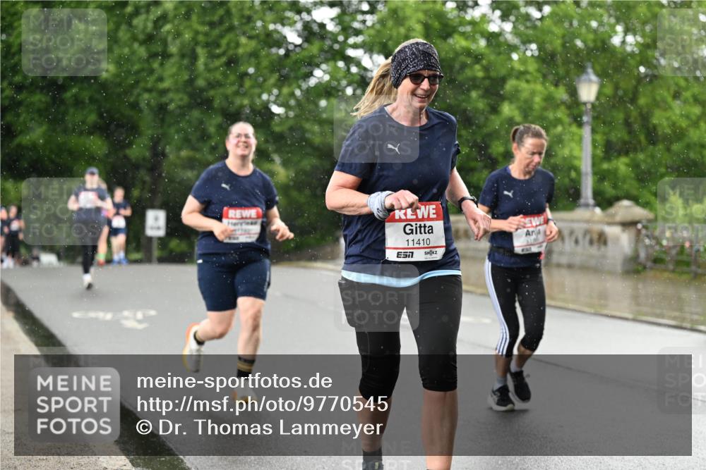 14.06.2026 - REWE Women's Run Dr. Thomas Lammeyer http://msf.ph/oto/9770545 14.06.2026 09:48:11 Laufen 11410 meine-sportfotos.de