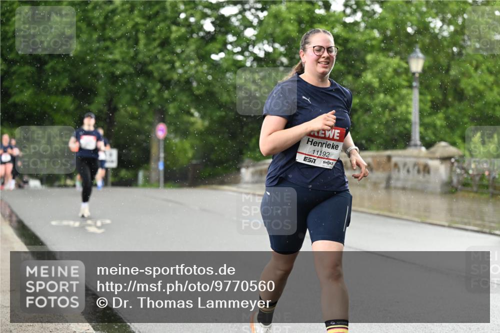 14.06.2026 - REWE Women's Run Dr. Thomas Lammeyer http://msf.ph/oto/9770560 14.06.2026 09:48:12 Laufen 11192 meine-sportfotos.de