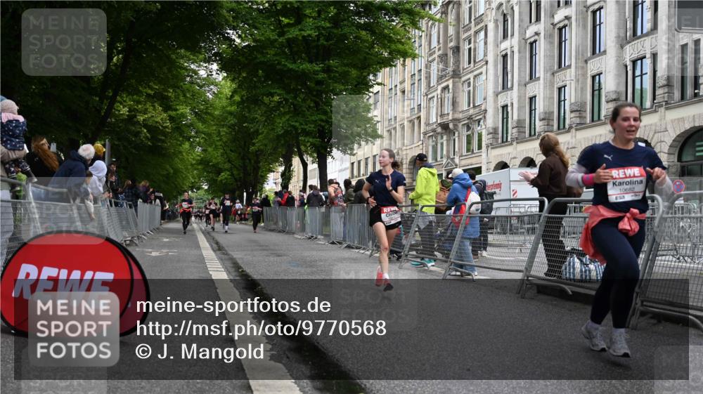 14.06.2026 - REWE Women's Run J. Mangold http://msf.ph/oto/9770568 14.06.2026 09:56:14 Ziel 10018, 10112, 10234, 10265, 10682, 10736, 10845 meine-sportfotos.de