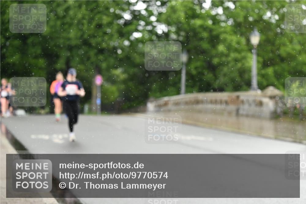 14.06.2026 - REWE Women's Run Dr. Thomas Lammeyer http://msf.ph/oto/9770574 14.06.2026 09:48:13 Laufen  meine-sportfotos.de