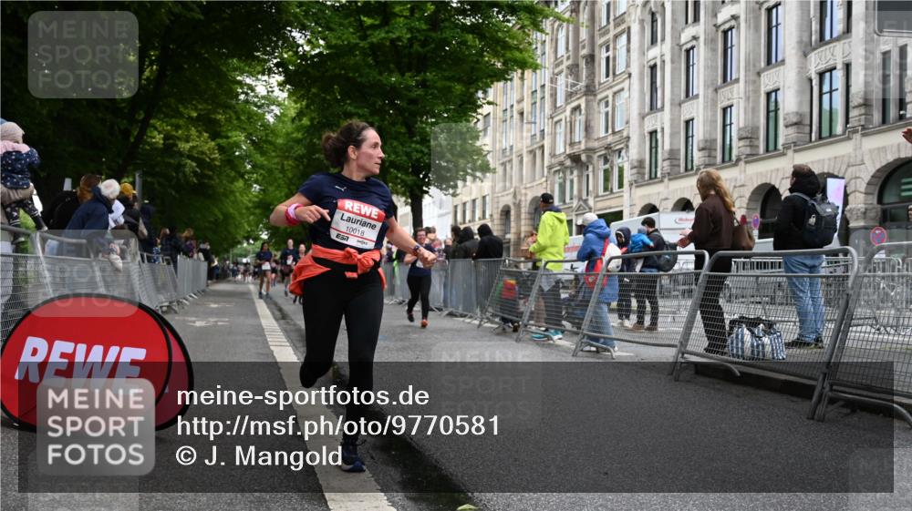 14.06.2026 - REWE Women's Run J. Mangold http://msf.ph/oto/9770581 14.06.2026 09:56:21 Ziel 10018, 10156, 10399, 10547, 11007, 11415, 11516 meine-sportfotos.de