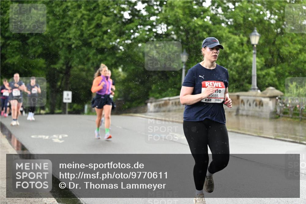 14.06.2026 - REWE Women's Run Dr. Thomas Lammeyer http://msf.ph/oto/9770611 14.06.2026 09:48:16 Laufen 0655 meine-sportfotos.de