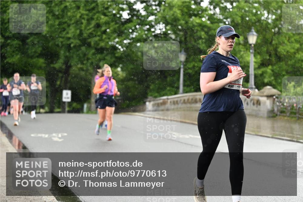 14.06.2026 - REWE Women's Run Dr. Thomas Lammeyer http://msf.ph/oto/9770613 14.06.2026 09:48:17 Laufen 10655 meine-sportfotos.de