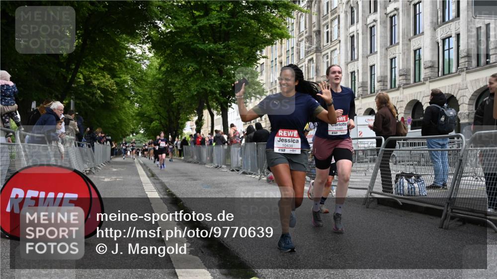 14.06.2026 - REWE Women's Run J. Mangold http://msf.ph/oto/9770639 14.06.2026 09:56:29 Ziel 10399, 10438, 10465, 10781, 10782, 11007, 11312, 11415, 11516 meine-sportfotos.de
