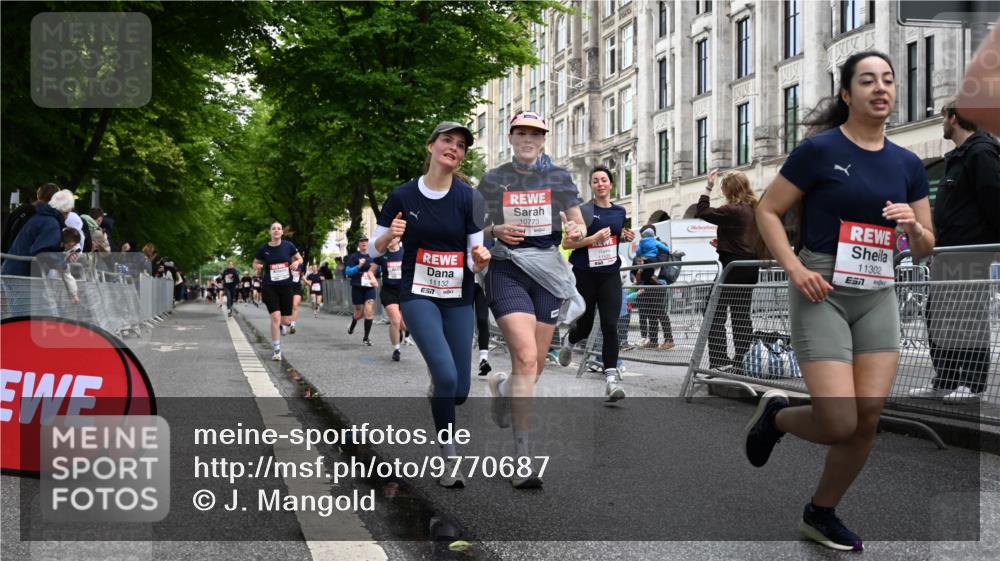 14.06.2026 - REWE Women's Run J. Mangold http://msf.ph/oto/9770687 14.06.2026 09:56:42 Ziel 10167, 10253, 10479, 10740, 10773, 11055, 11132, 11214, 11302, 11344, 11436, 11509, 11535 meine-sportfotos.de