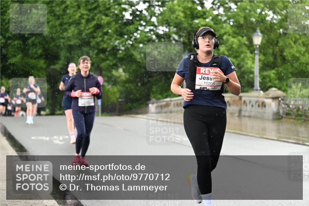 14.06.2026 - REWE Women's Run Dr. Thomas Lammeyer http://msf.ph/oto/9770712 14.06.2026 09:48:24 Laufen 10205, 57 meine-sportfotos.de
