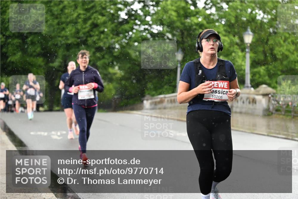 14.06.2026 - REWE Women's Run Dr. Thomas Lammeyer http://msf.ph/oto/9770714 14.06.2026 09:48:24 Laufen 10205 meine-sportfotos.de