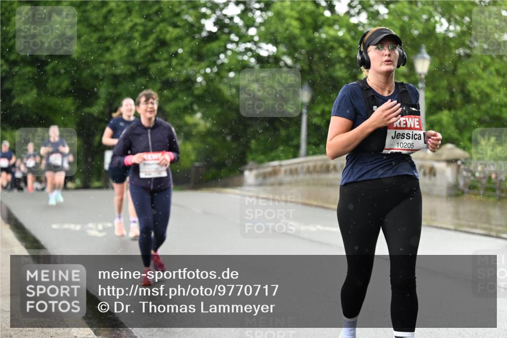 14.06.2026 - REWE Women's Run Dr. Thomas Lammeyer http://msf.ph/oto/9770717 14.06.2026 09:48:25 Laufen 10205 meine-sportfotos.de