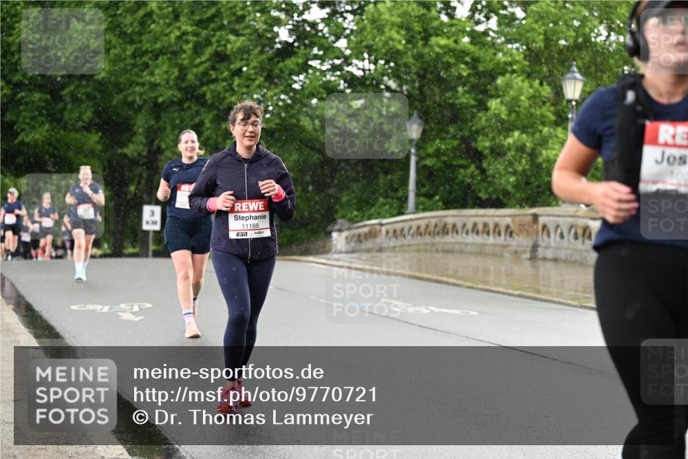 14.06.2026 - REWE Women's Run Dr. Thomas Lammeyer http://msf.ph/oto/9770721 14.06.2026 09:48:25 Laufen 11188 meine-sportfotos.de