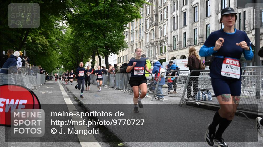 14.06.2026 - REWE Women's Run J. Mangold http://msf.ph/oto/9770727 14.06.2026 09:56:47 Ziel 10167, 10253, 10287, 10463, 10479, 10740, 10844, 11055, 11344, 11509, 11535 meine-sportfotos.de